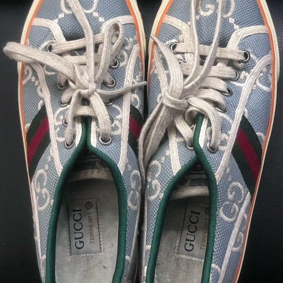 Gucci Blue Lace Sneakers - Picture 2 of 4